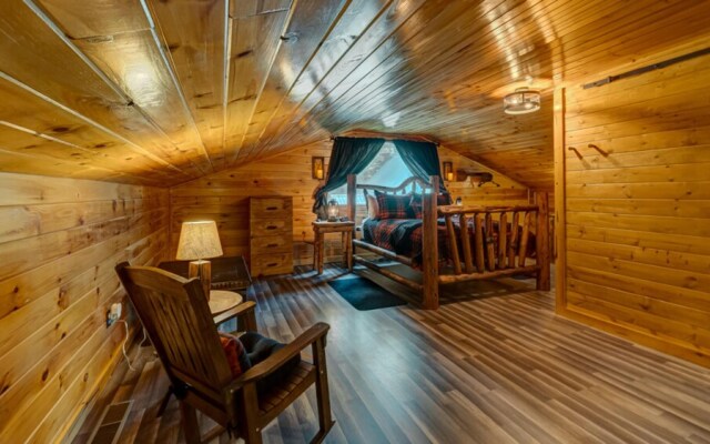 Castaway by Escape to Blue Ridge