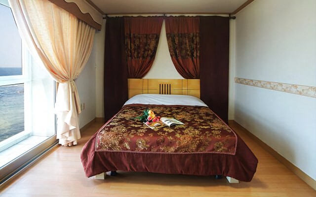 Jeju Sound of Waves Pension