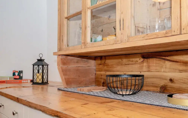 Host Stay Snodsbury Barn