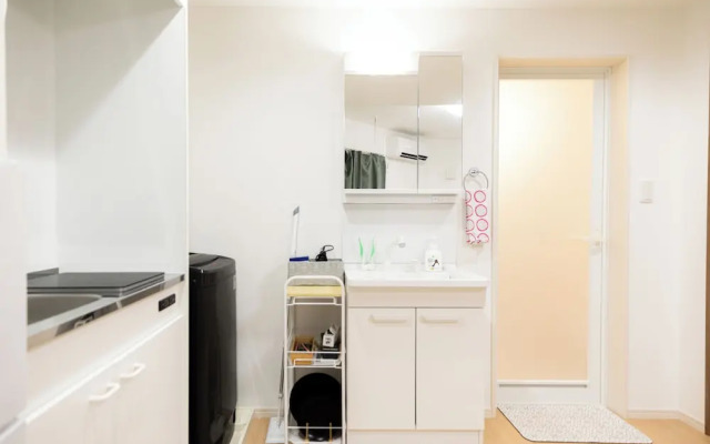 LUNA HOUSE 102 New Open Near The Station