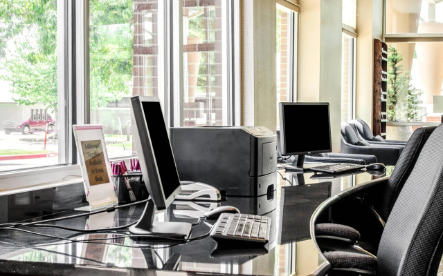 Comfort Suites Bentonville - Rogers