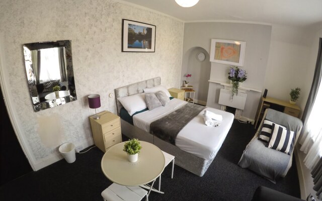 Park End Rooms
