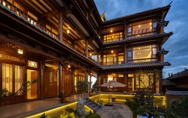 Shaxi Xihe Courtyard