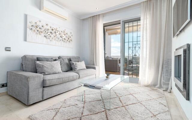 AGC28 - Casa Garden Club by Roomservices