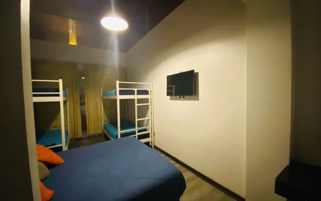 Plaza de Armas Hostel