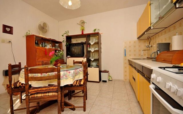Apartments Katija