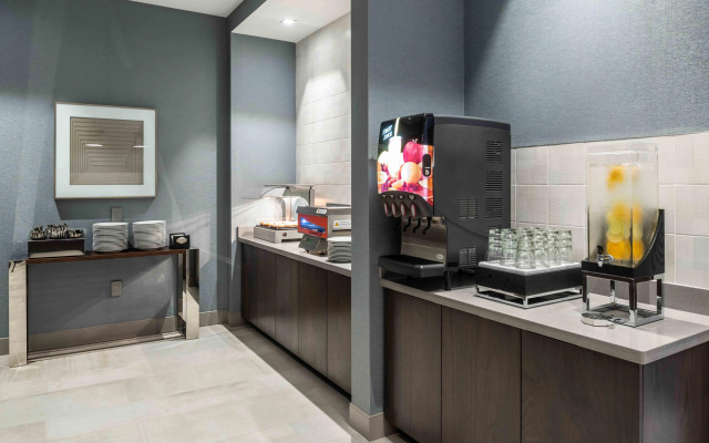 Holiday Inn Express Boston South - Quincy by IHG