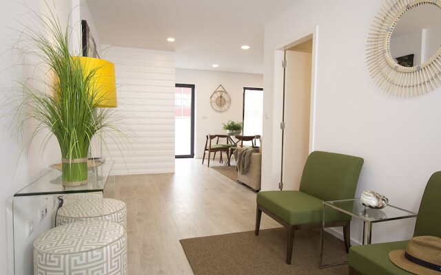 Tear Center Apartments