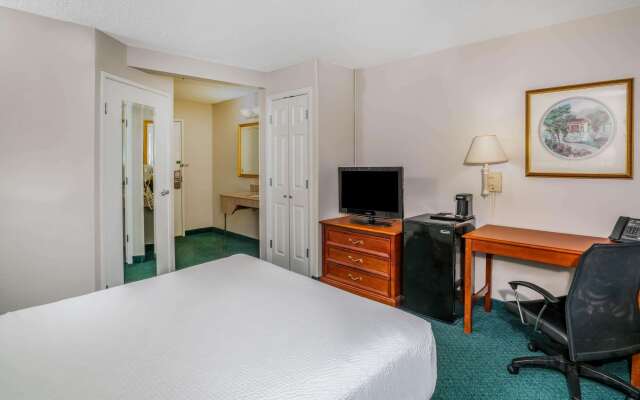 La Quinta Inn & Suites by Wyndham Nashville Franklin