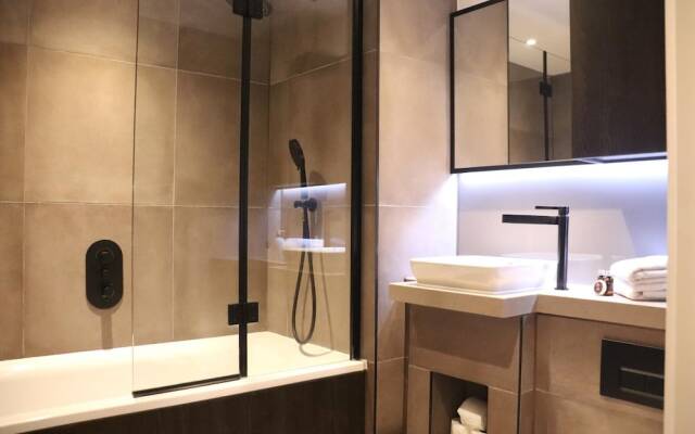 Luxury 2 Bedroom Apartment Near Central London