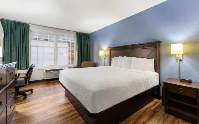 Days Inn by Wyndham Madisonville