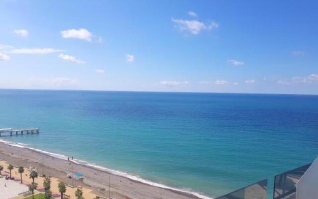 ASHTAL beach HOTEL 17\12