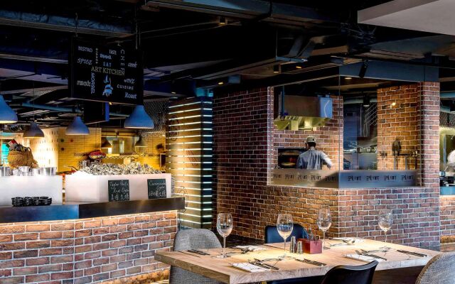 The Park Lane Hong Kong, Autograph Collection