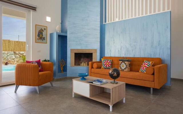 Villa Shamsi, heated pool and beach at 70 mt-Villa shamsi