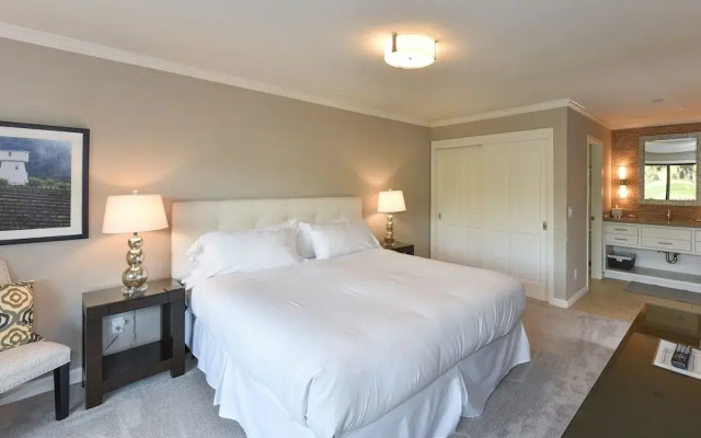 682 S At Silverado 1 Bedroom Condo by Redawning