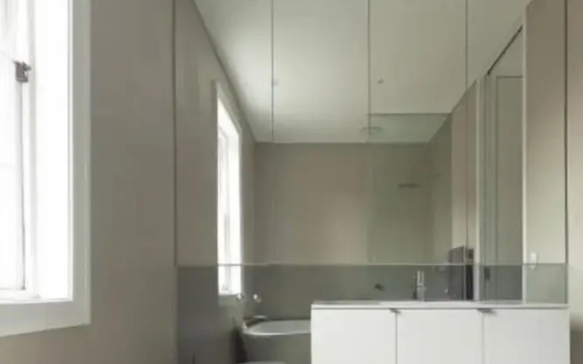 Stunning Family Home 5mins to CBD H332