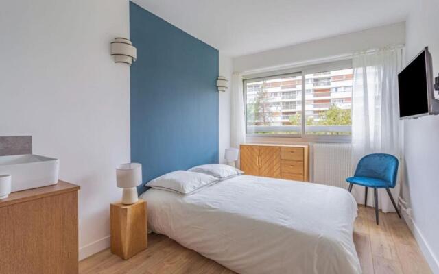 Appart'Hôtel Luminous Vue Seine- Paris 15min