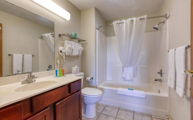 All Towne Suites
