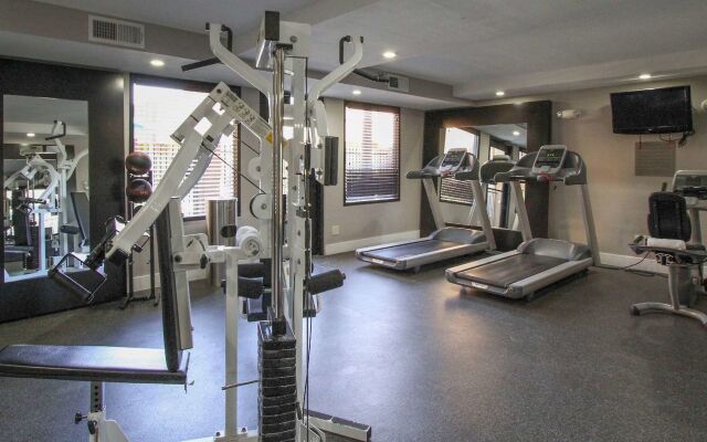 GreenTree Inn & Suites Phoenix Sky Harbor