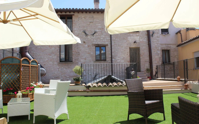 Borgo Sant'Angelo Albergo Diffuso