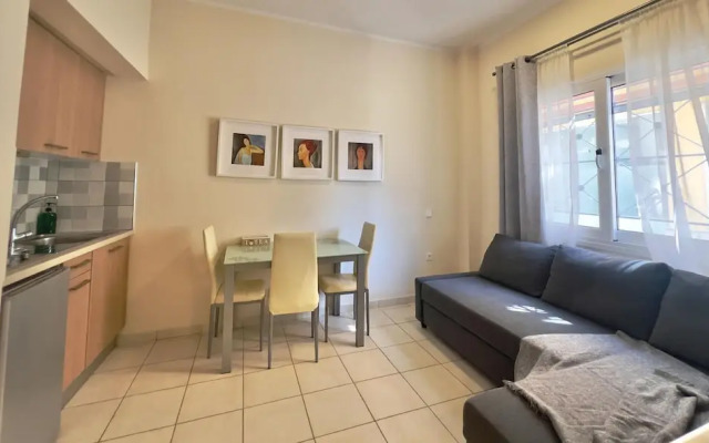 Nautilus Apartments Airport by Airstay