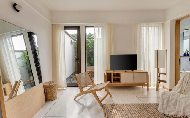 Over Water Villas - Rumah Hutan