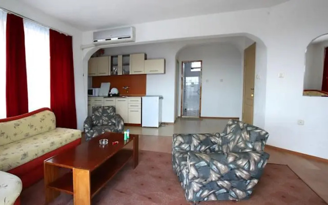 Ravda Bay Guest House