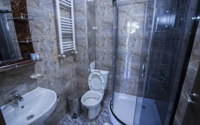Hotel Garanti