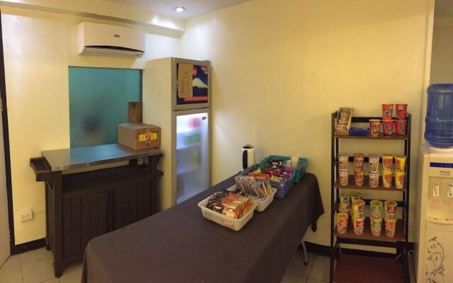 In & Out Guest House