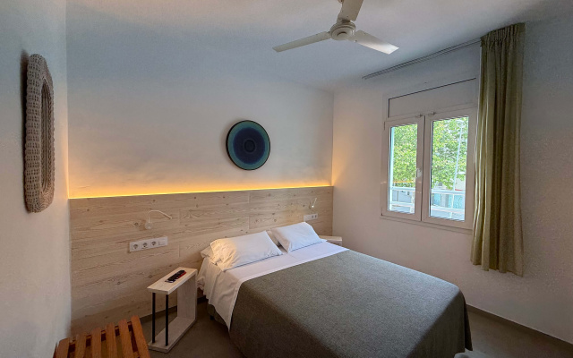 Hostal Rom