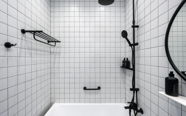 Студия на Набережной Макарова