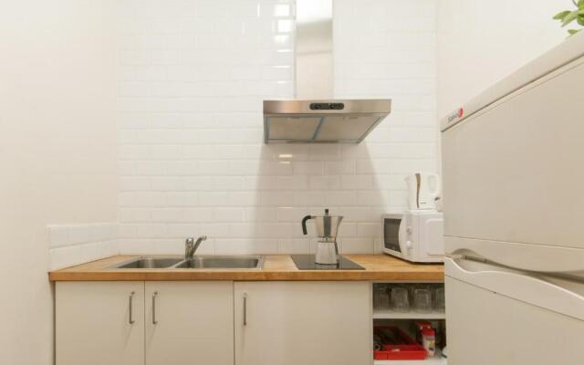 Comfortable Cozy Apartment for Groups in Gracia