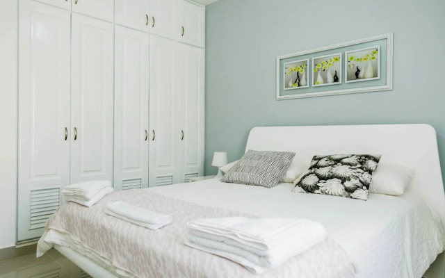 Palm Green Vacations Whitesands