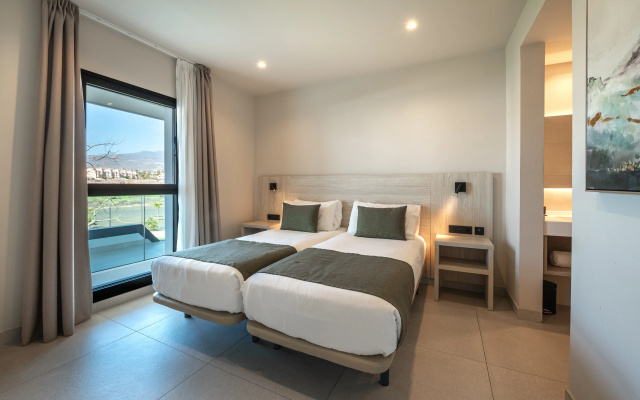 Amarilla Golf Residences