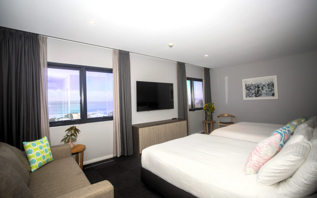 ibis Styles The Entrance