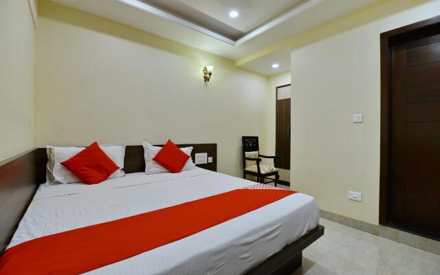 Capital O 84085 Hotel Cheelgadi Greens