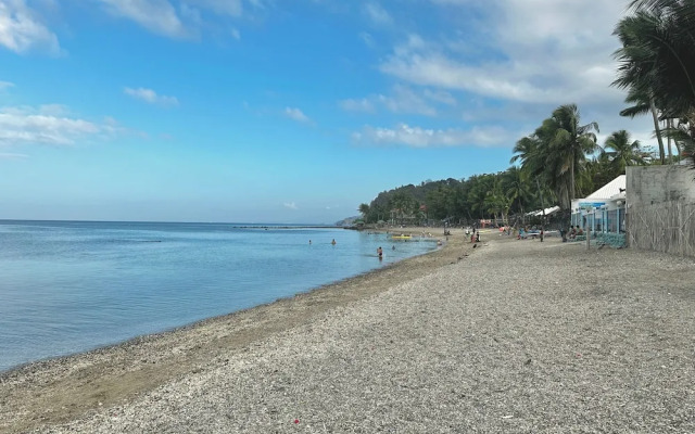 Manzil Anilao B&B Superior Bedroom U3