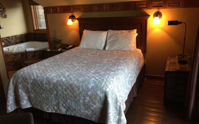 Sumas Mountain Lodge