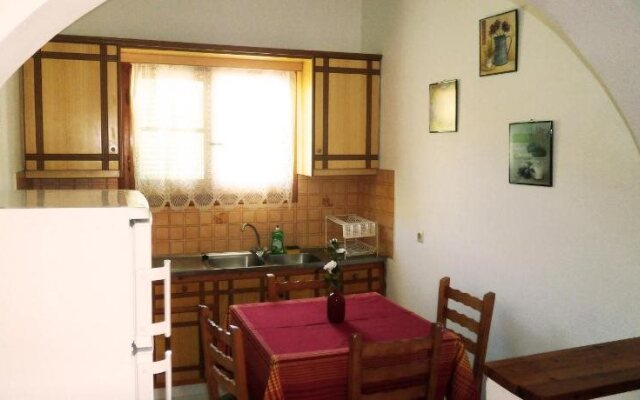 Paraskevi Apartments