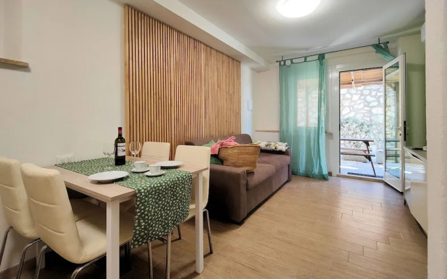 Sea view and ground floor Apartments le Dune