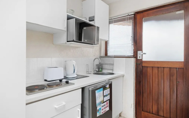 San Lameer Villa Rentals Bachelor Studio 2521