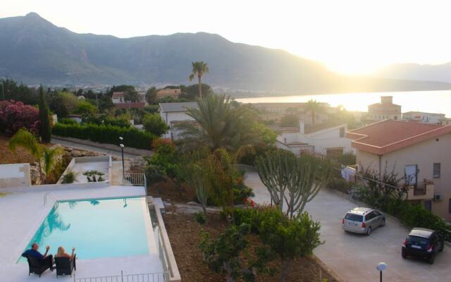 Bel Tramonto Apartments