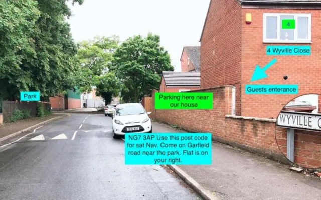 Flat 1 Modern studio flat with free parking, Netflix and private entrance