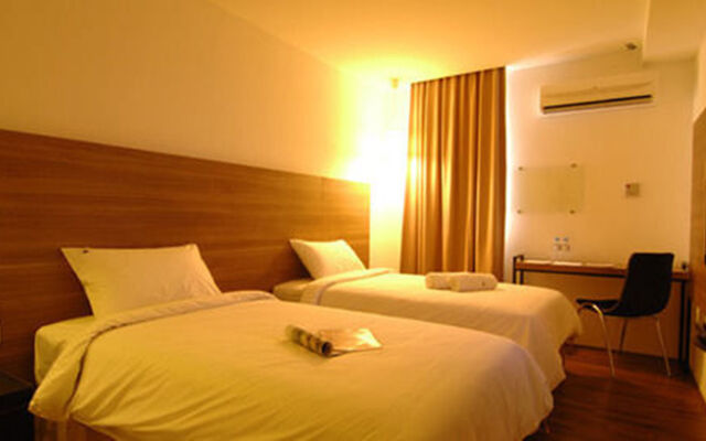 The Leverage Business Hotel Mergong