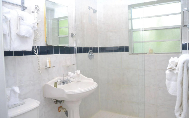 La Casa A North Beach Village Resort Hotel