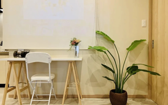 Hanazonominami Apartment 202