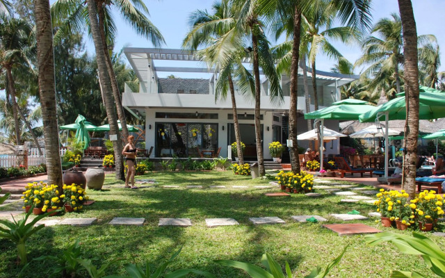 Canary Beach Resort