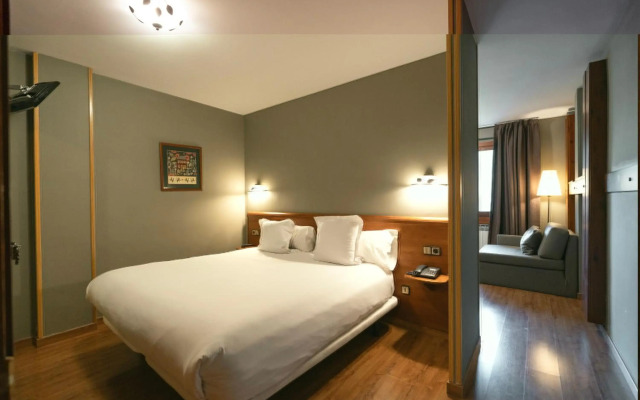 Anyos Park Apartamentos