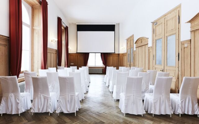 Maloja Palace Residence