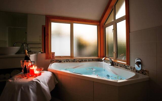 The Shan's Luxury Lodge